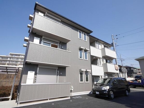 Y’sガーデンの物件外観写真